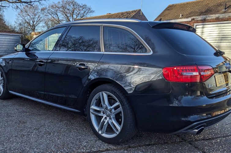 Audi A4 Avant - photo 15