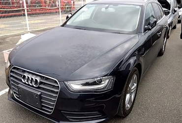 Audi A4 Avant SE