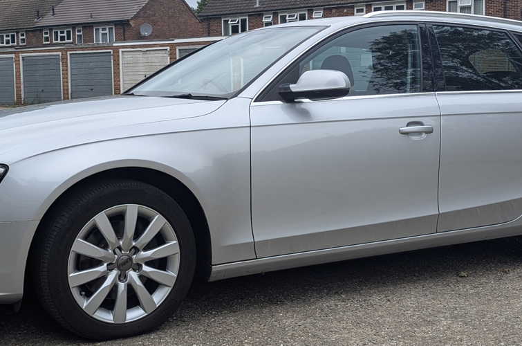 Audi A4 Avant 2014 2.0l TFSI Quattro - photo 6