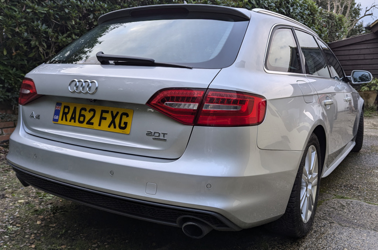 Audi A4 Avant 2013 2.0l TFSI Quattro S-Line - photo 7