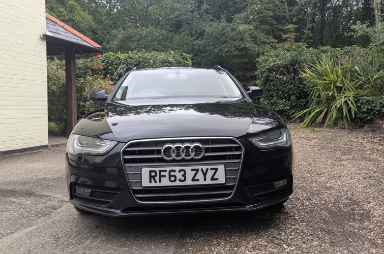 Audi A4 Avant 2014 2.0l TFSI - photo 3