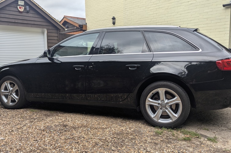 Audi A4 Avant 2014 2.0l TFSI - photo 4