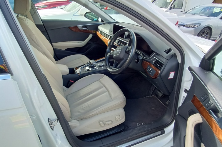 Audi A4 Avant Quattro 2016 2.0l TFSI - photo 19